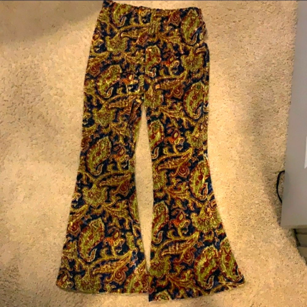Limited Edition Urban Outfitters brand Paisley Velvet High Waist Bells Sz. Large